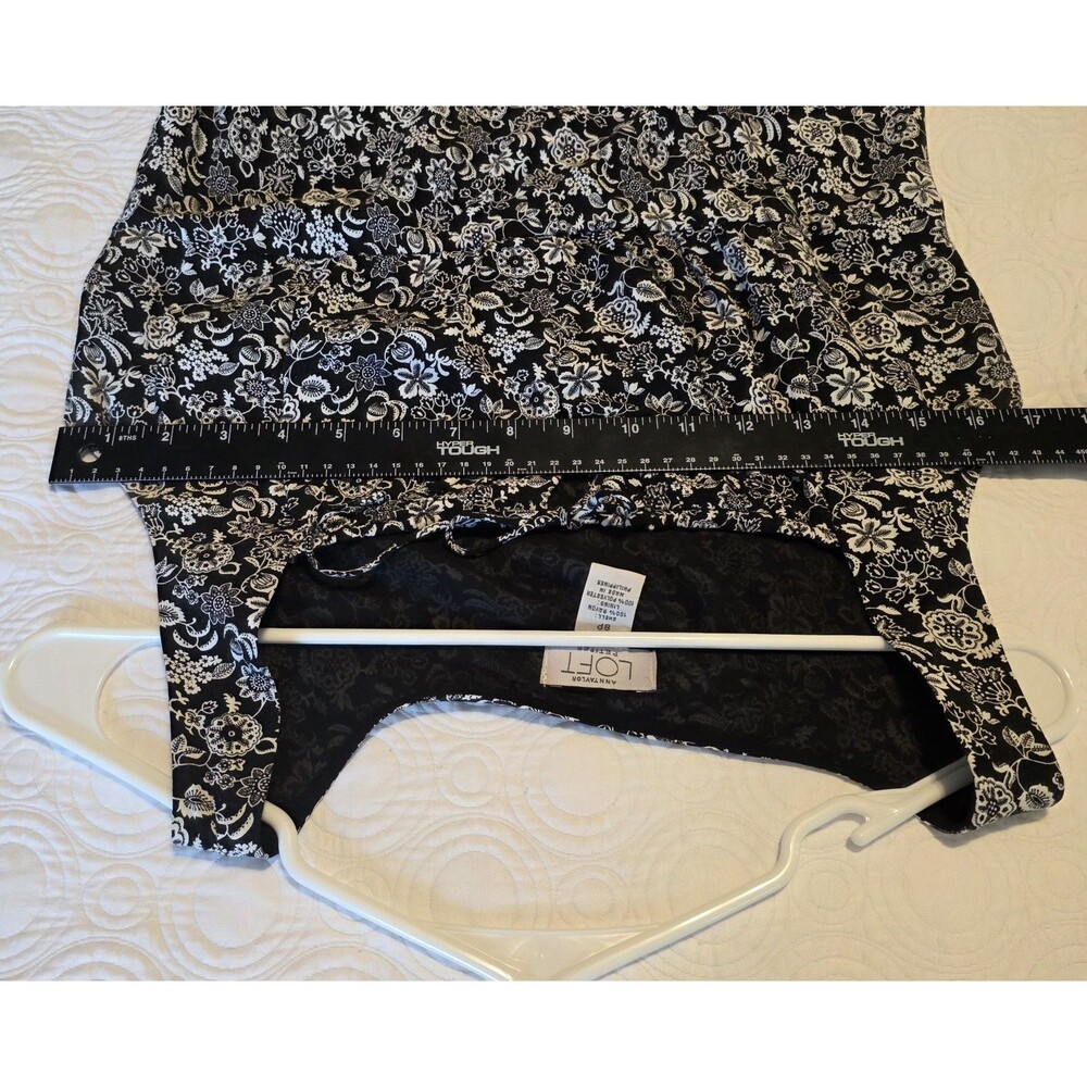 Loft Petites Summer Dress 8 Petite Black And White Floral Print Keyhole Neck 8P - Picture 3 of 6